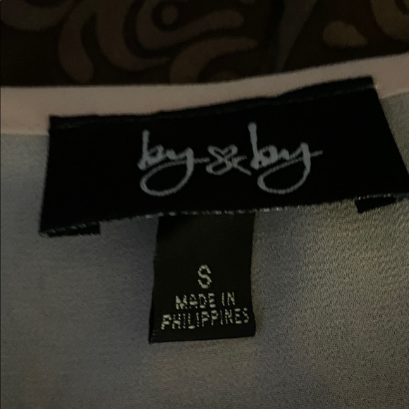 By&by Blush Sheer Blouse with Cuffed Sleeves and Attached Cami Size Small NWT - Picture 8 of 9